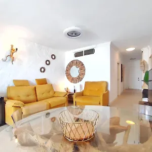 https://luxury-ocean-view-apartament-costa-adeje.in-canary-islands.com