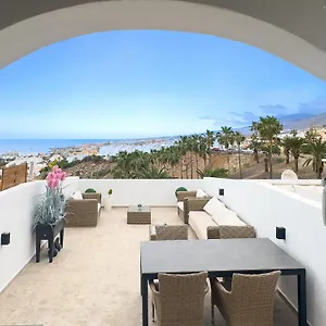 https://luxury-ocean-view-apartament-costa-adeje.in-canary-islands.com